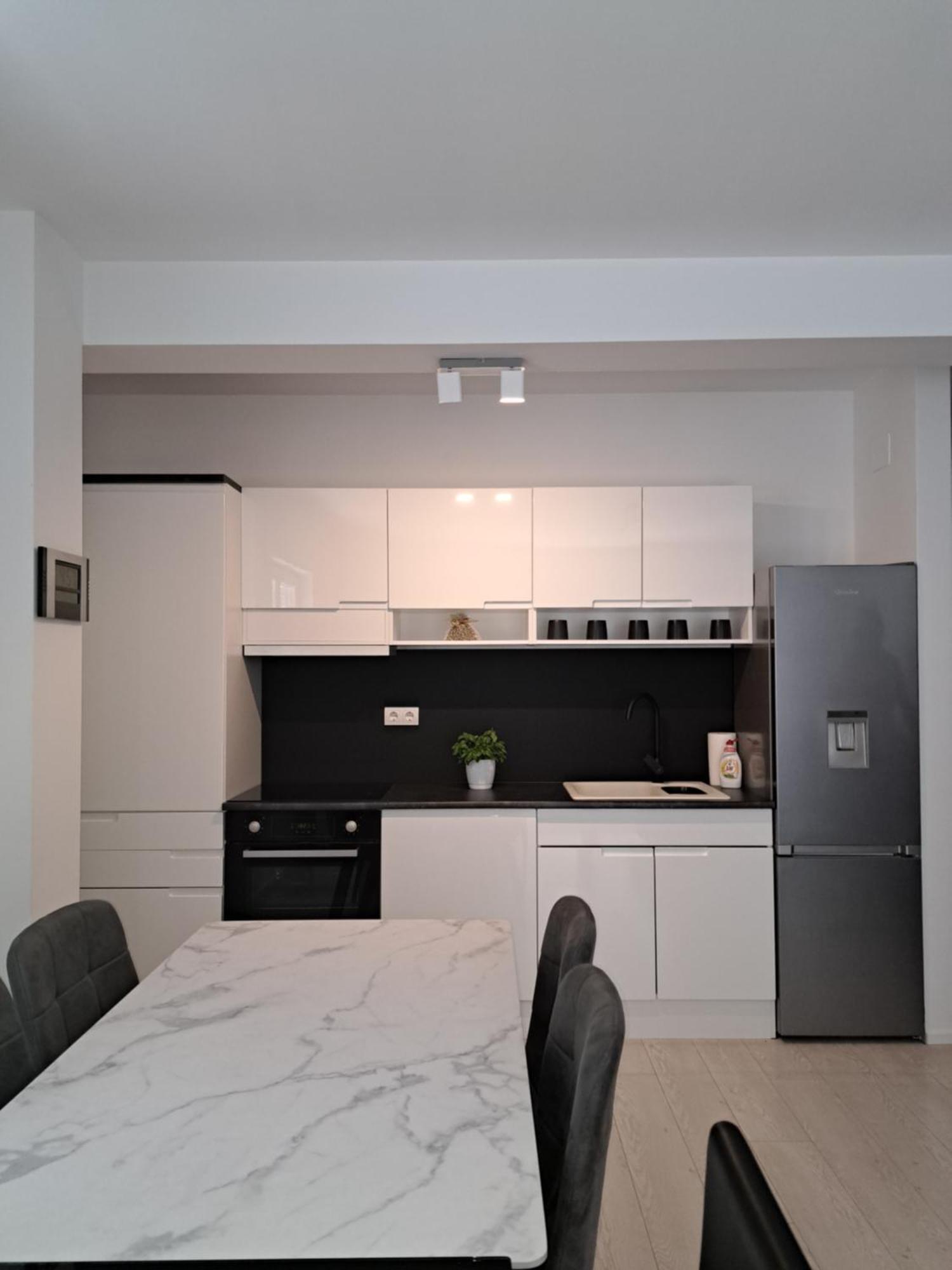 Navis Apartment Супетарска Драга Екстериор снимка